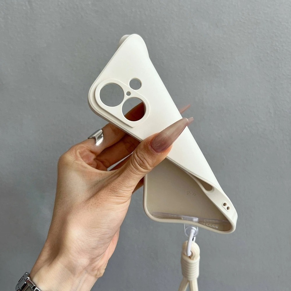 モトローラ MOTO Edge 70 Fusion Plus - Silicone Liquid Case のレビューと価格